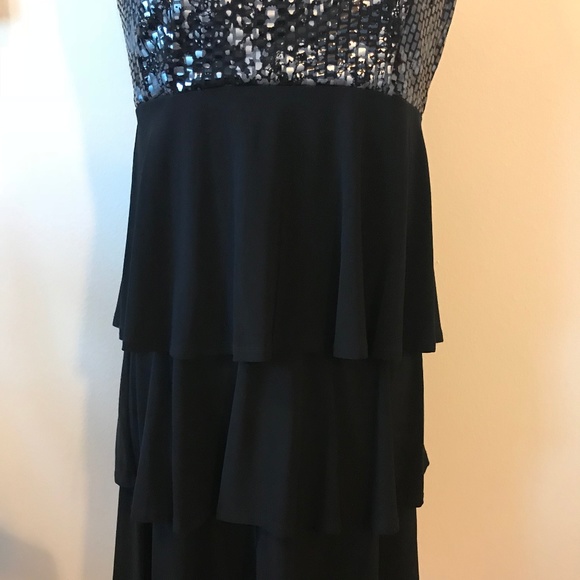 TIANA B Evening Dress - Picture 6 of 6